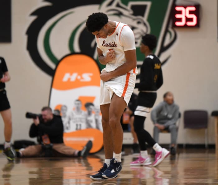 a Roosevelt vs Eastside Catholic boys basketball The Hardwood Invite final Portland Oregon December 20 2023 Taylor Balkom 61